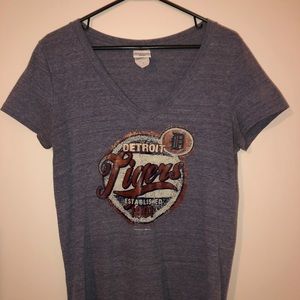 Detroit Tigers V neck